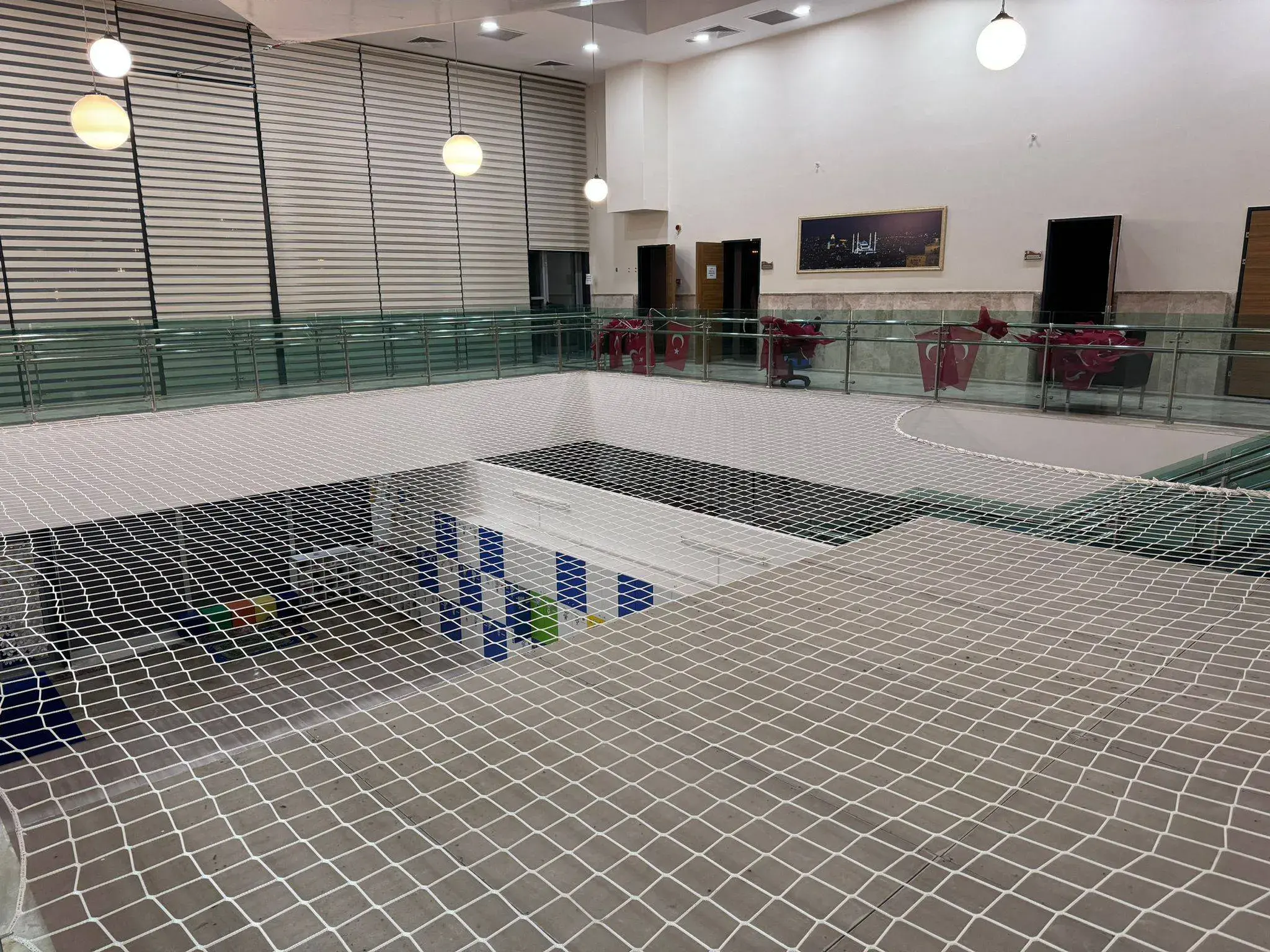 Bina Boşluğu Güvenlik Filesi