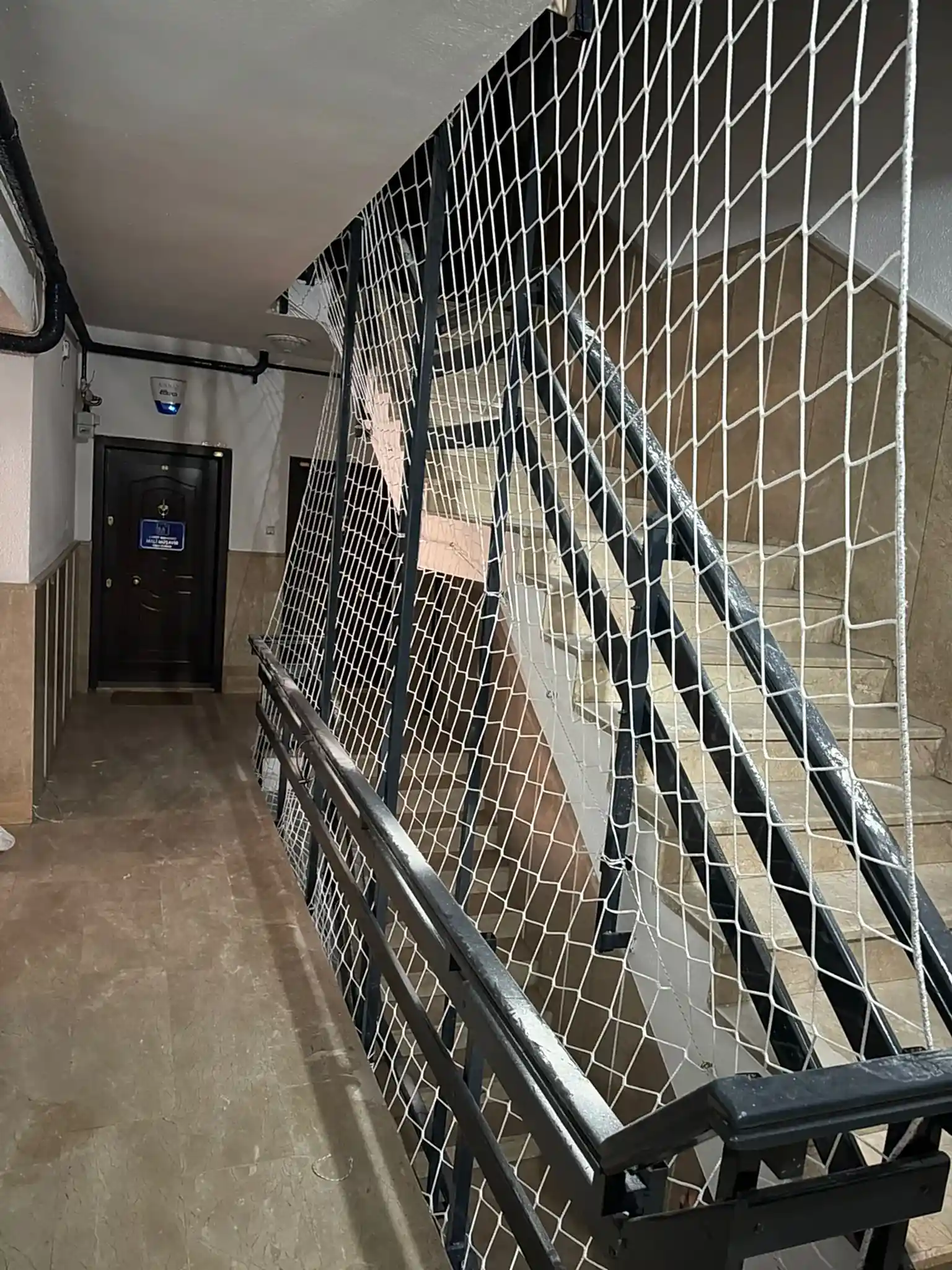 Merdiven Emniyet Filesi