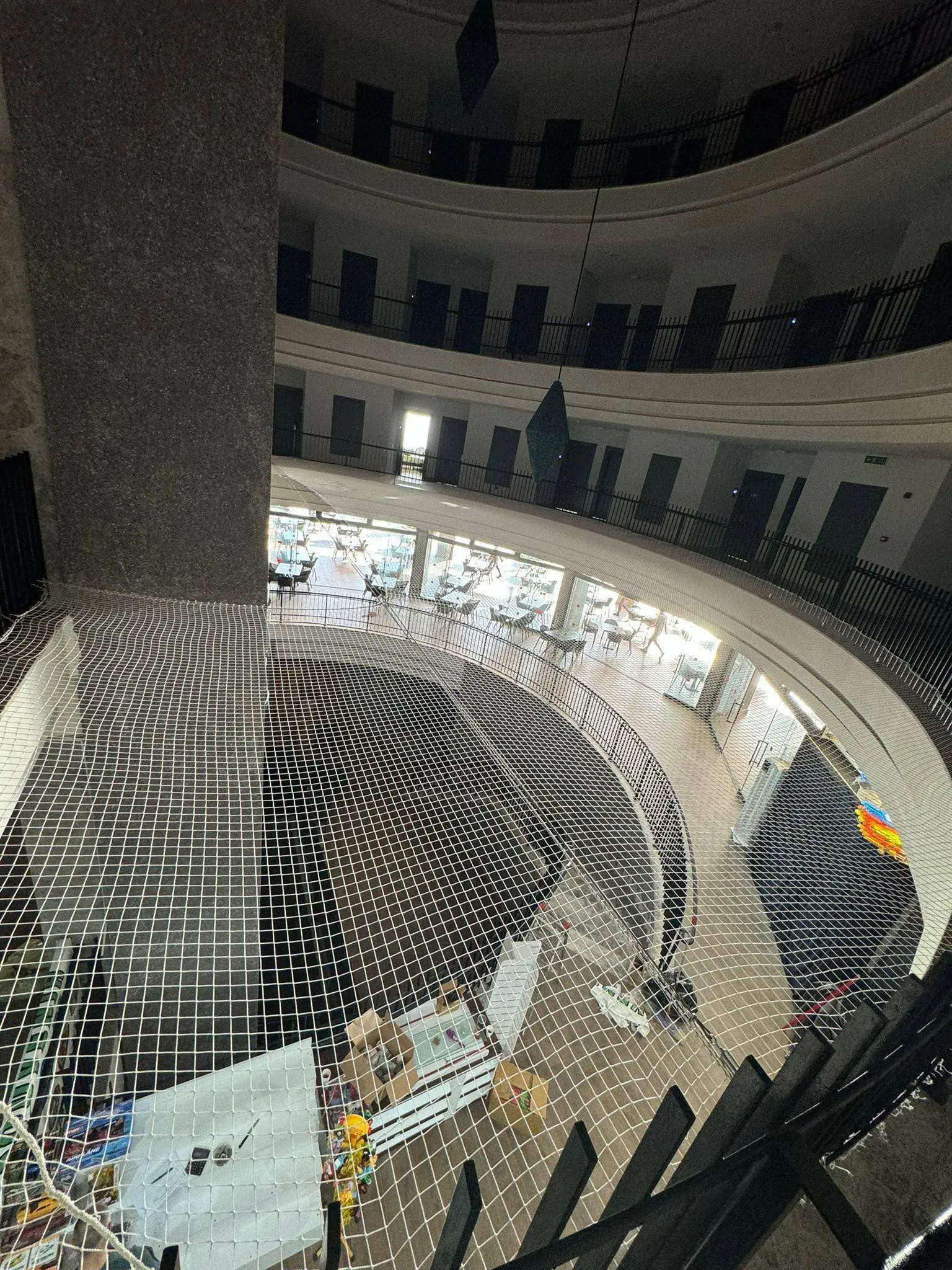 Galeri Boşluğu Güvenlik Filesi